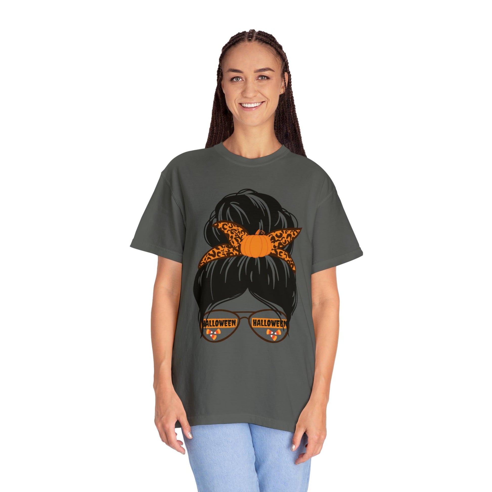 Retro Halloween Tshirt, Momster Shirt, Vintage Shirt Halloween Shirt - Giftsmojo