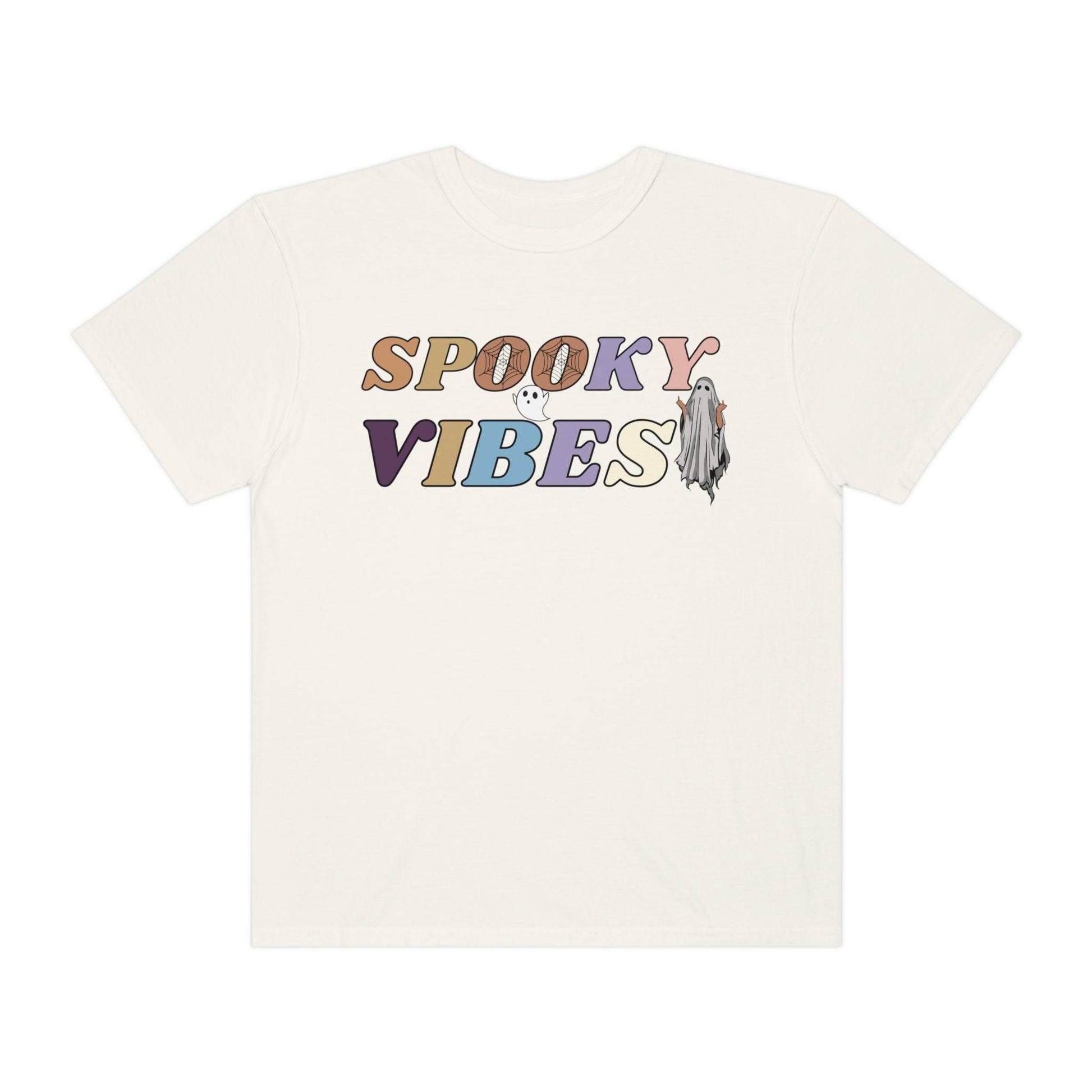 Retro Halloween Tshirt, Spooky Vibes Shirt, Vintage Shirt, Cute Halloween Shirt - Fall shirt - Giftsmojo