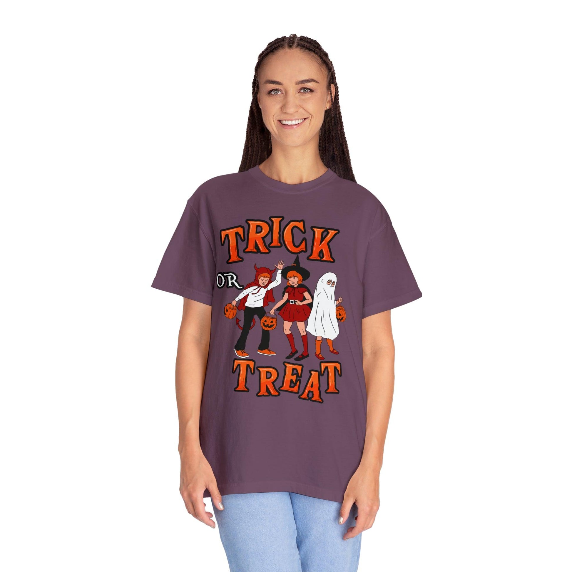 Cute Spooky Shirt Retro Halloween Tshirt Trick or Treat Shirt Vintage Shirt Halloween Shirt Halloween Gift Halloween T-shirt - Giftsmojo