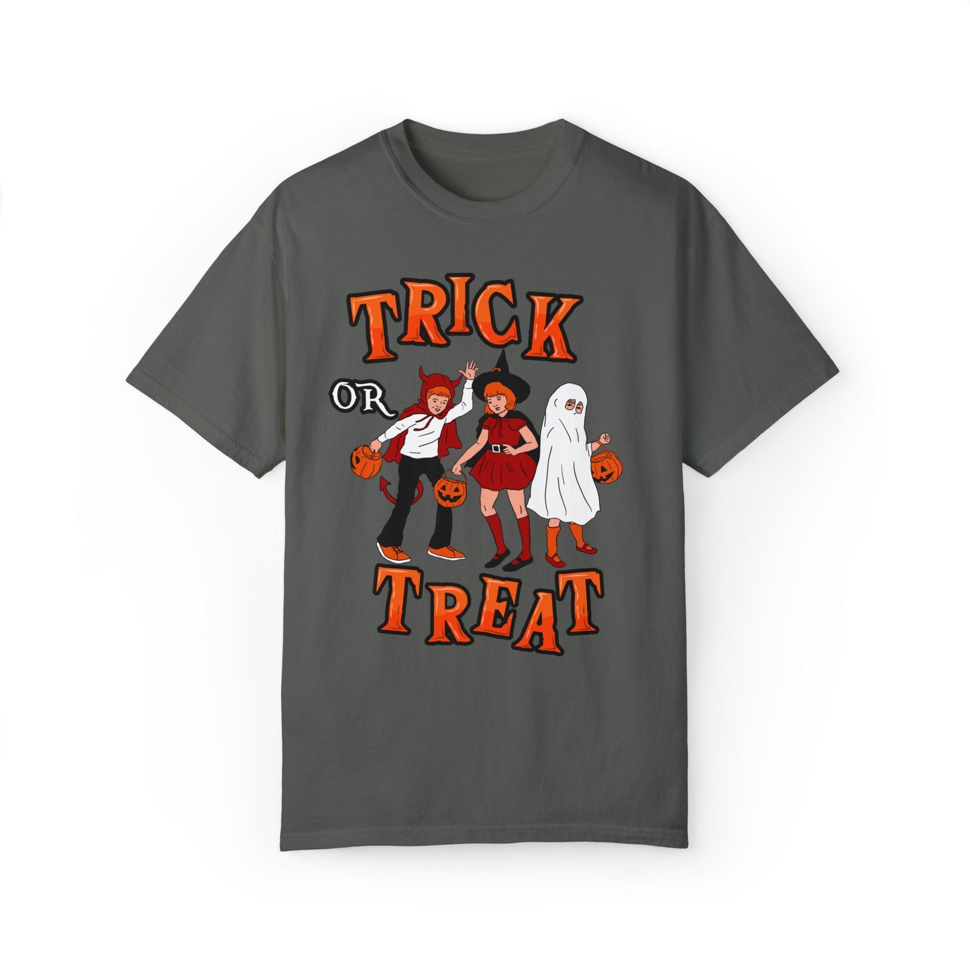 Cute Spooky Shirt Retro Halloween Tshirt Trick or Treat Shirt Vintage Shirt Halloween Shirt Halloween Gift Halloween T-shirt - Giftsmojo