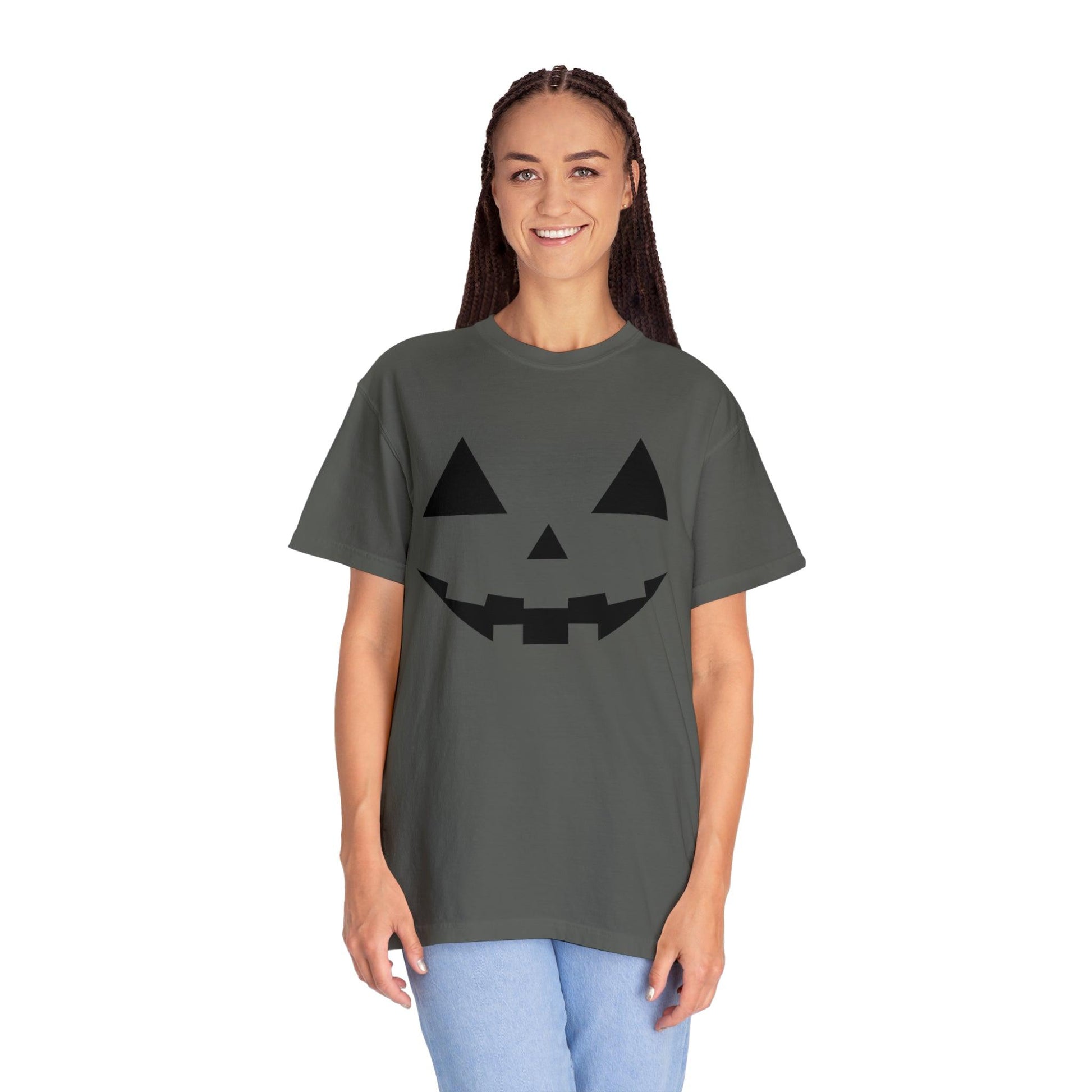 Cute Pumpkin Face Shirt Retro Halloween Tshirt, Vintage Shirt Halloween Shirt Pumpkin Face Halloween Costume Comfort Colors - Giftsmojo