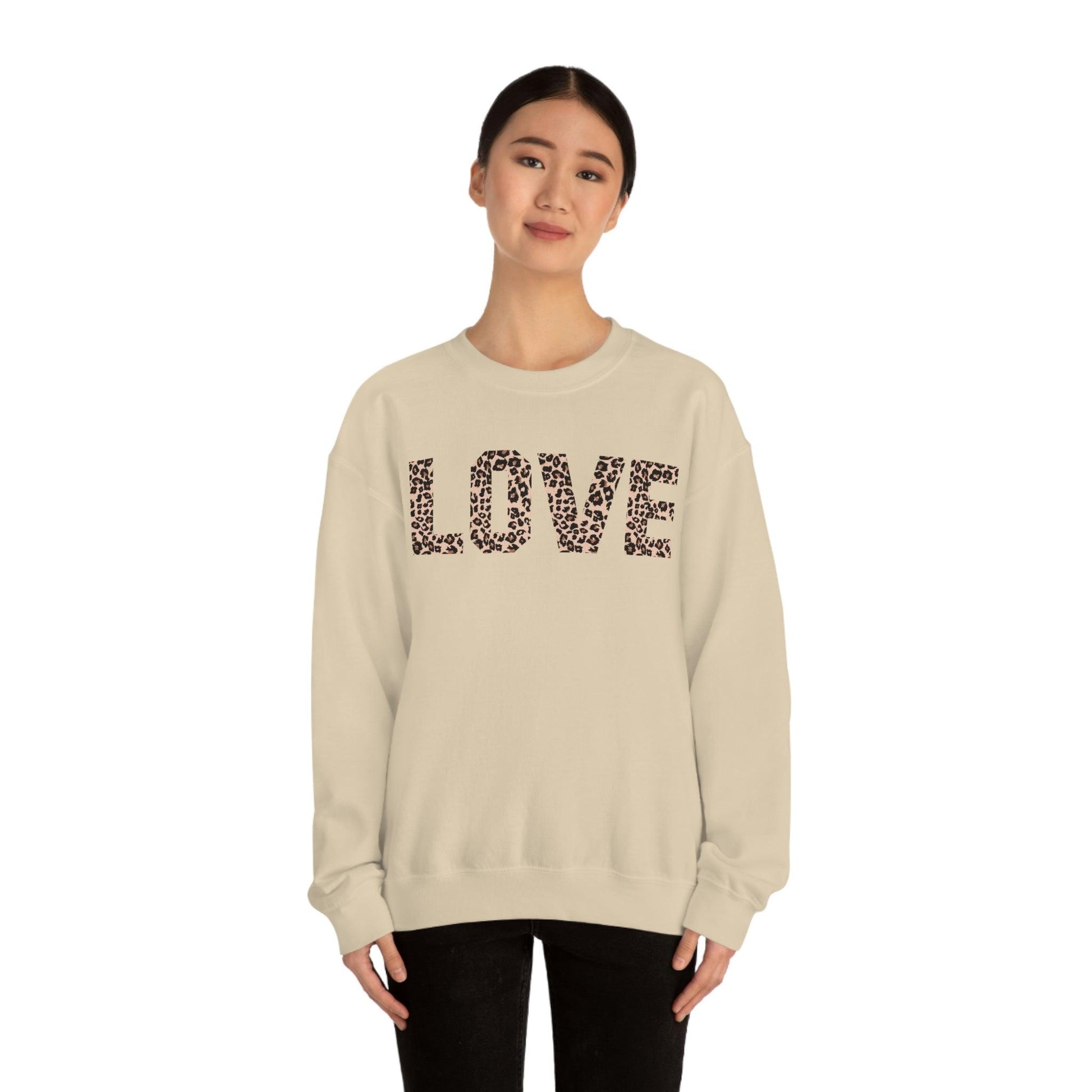 Leopard print love Sweatshirt - Giftsmojo