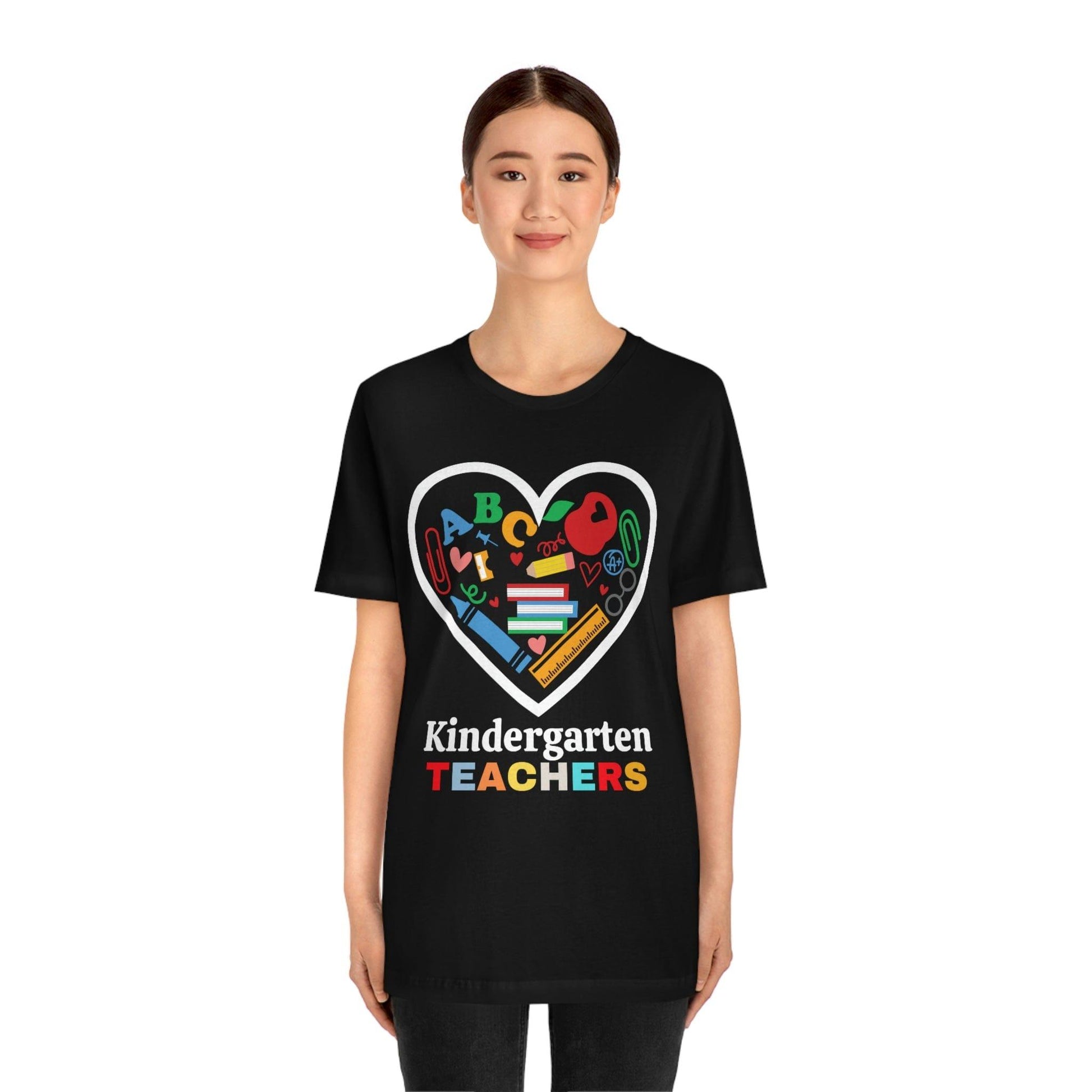 Love Kindergarten Teacher Shirt - Teacher Appreciation Shirt - Gift for Kindergarten Teacher - Giftsmojo