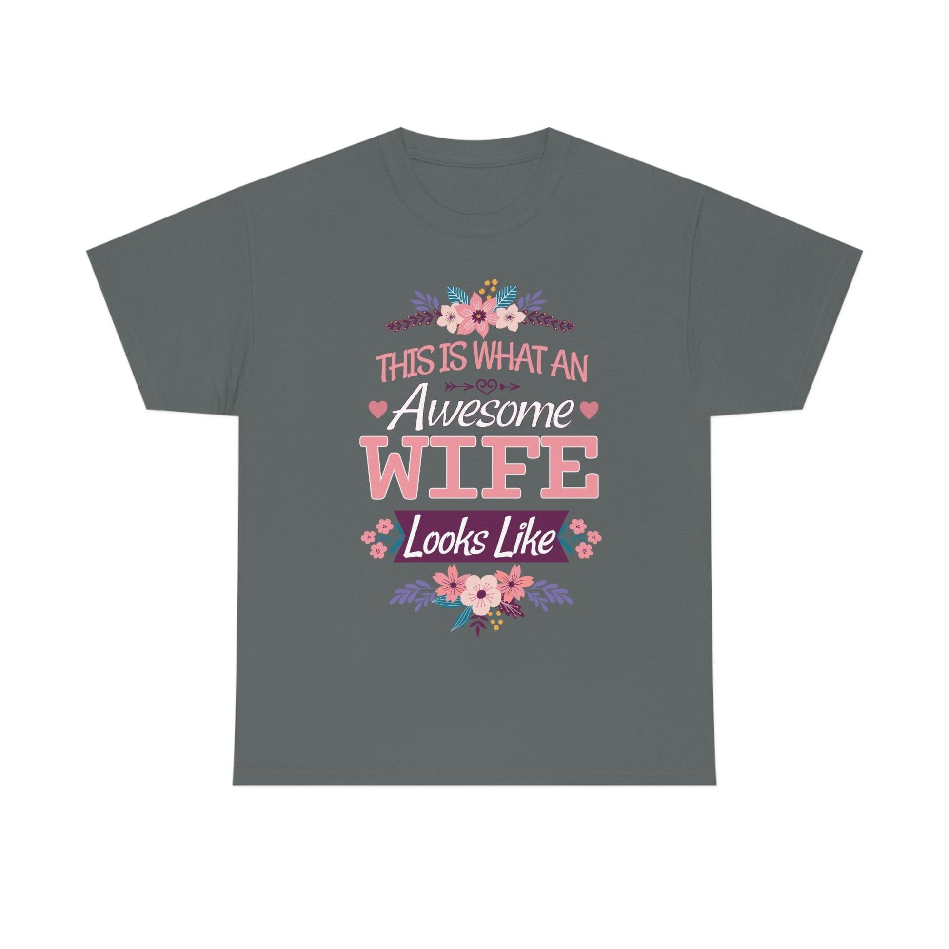 This is what an Awesome Wife Looks Like - Giftsmojo