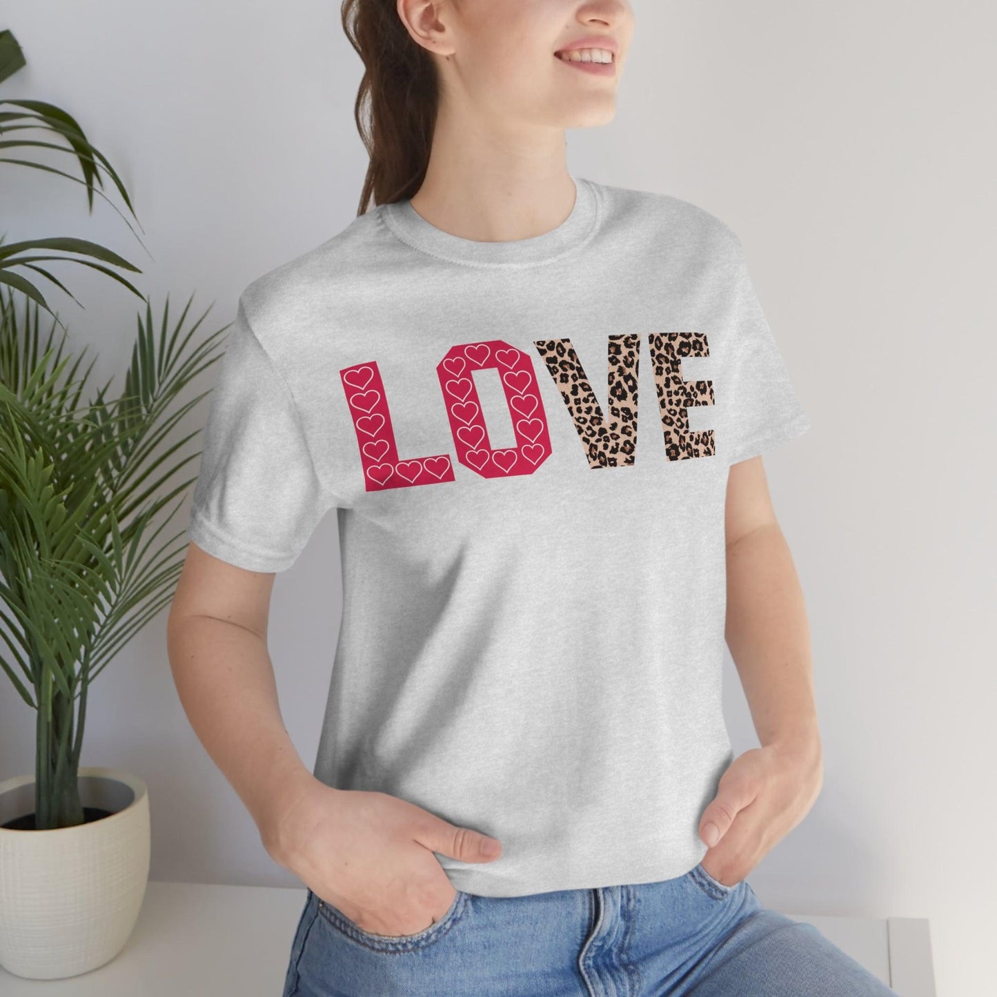 Love Tee - Giftsmojo