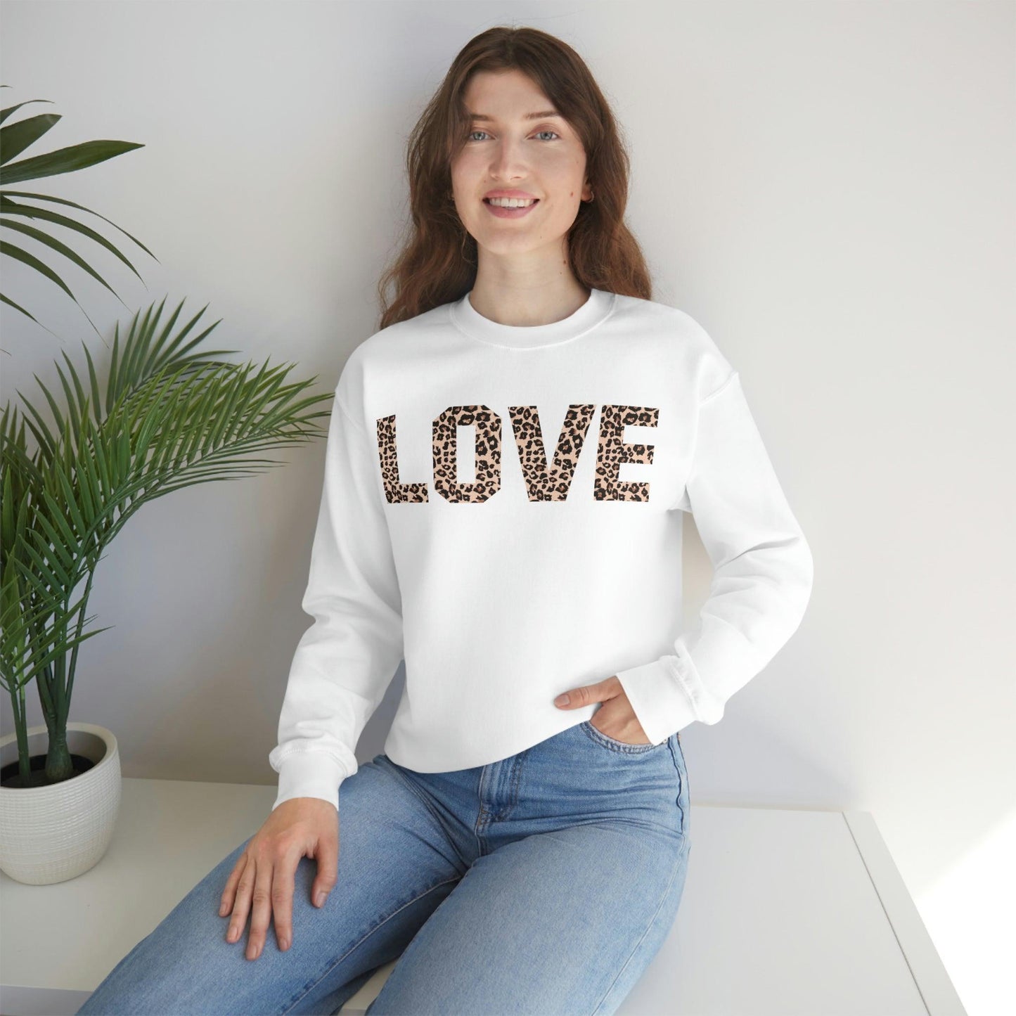 Leopard print love Sweatshirt - Giftsmojo