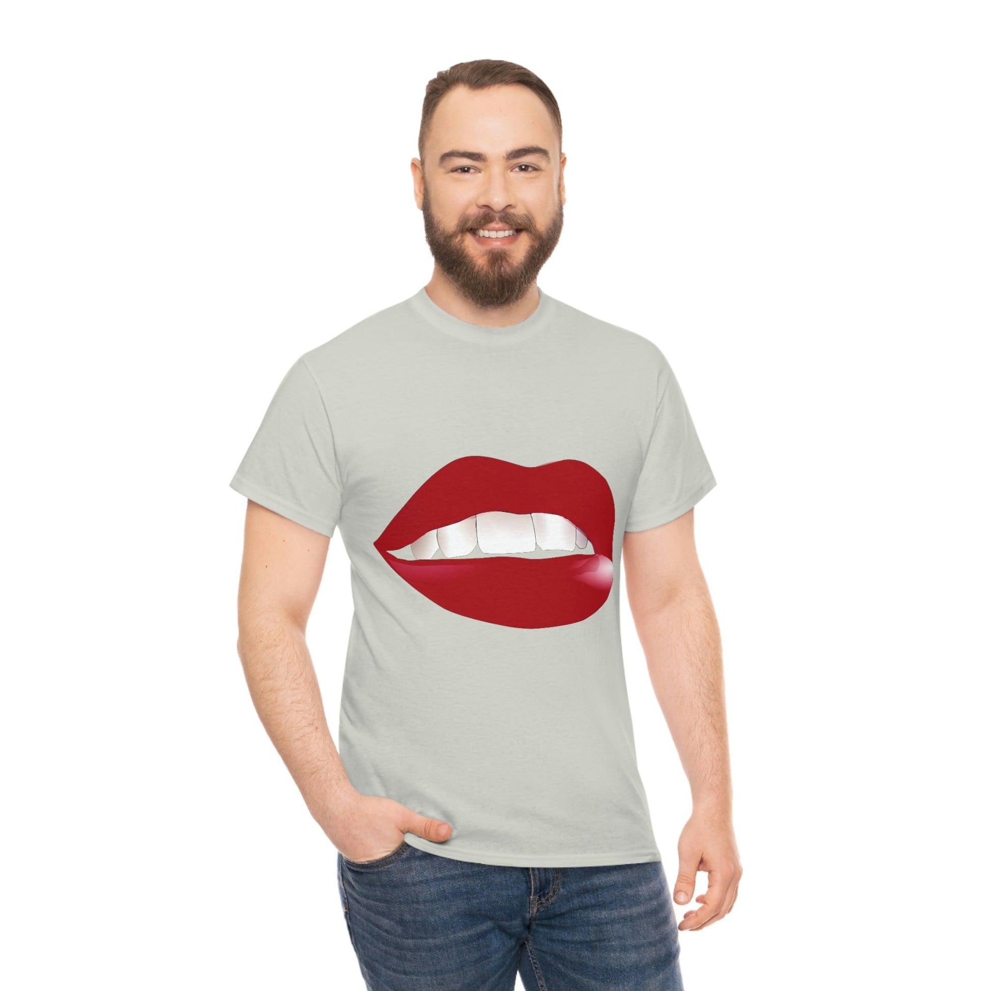 Lips Tee - Giftsmojo