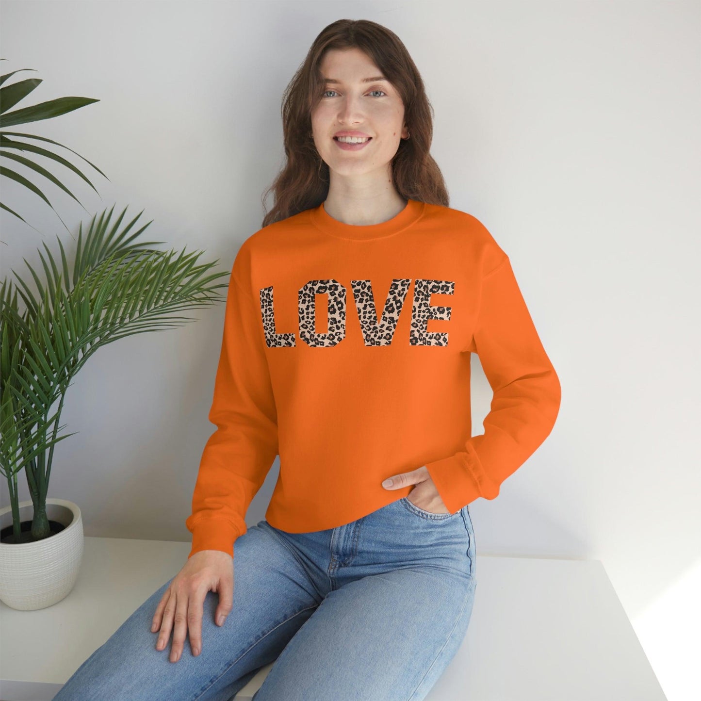 Leopard print love Sweatshirt - Giftsmojo