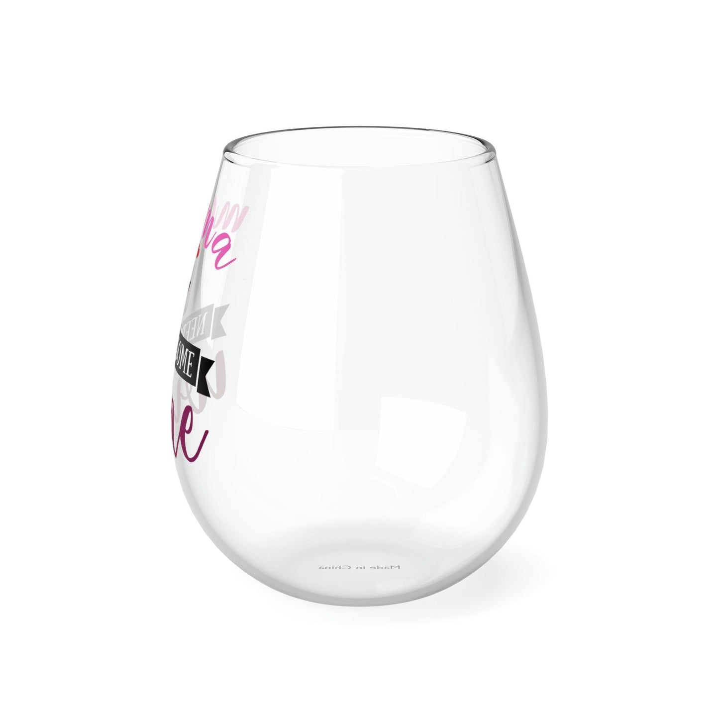 Gift for Mom Mom wine glass Mama Needs Some Wine Glass - Mother's Day Wine glass - Giftsmojo