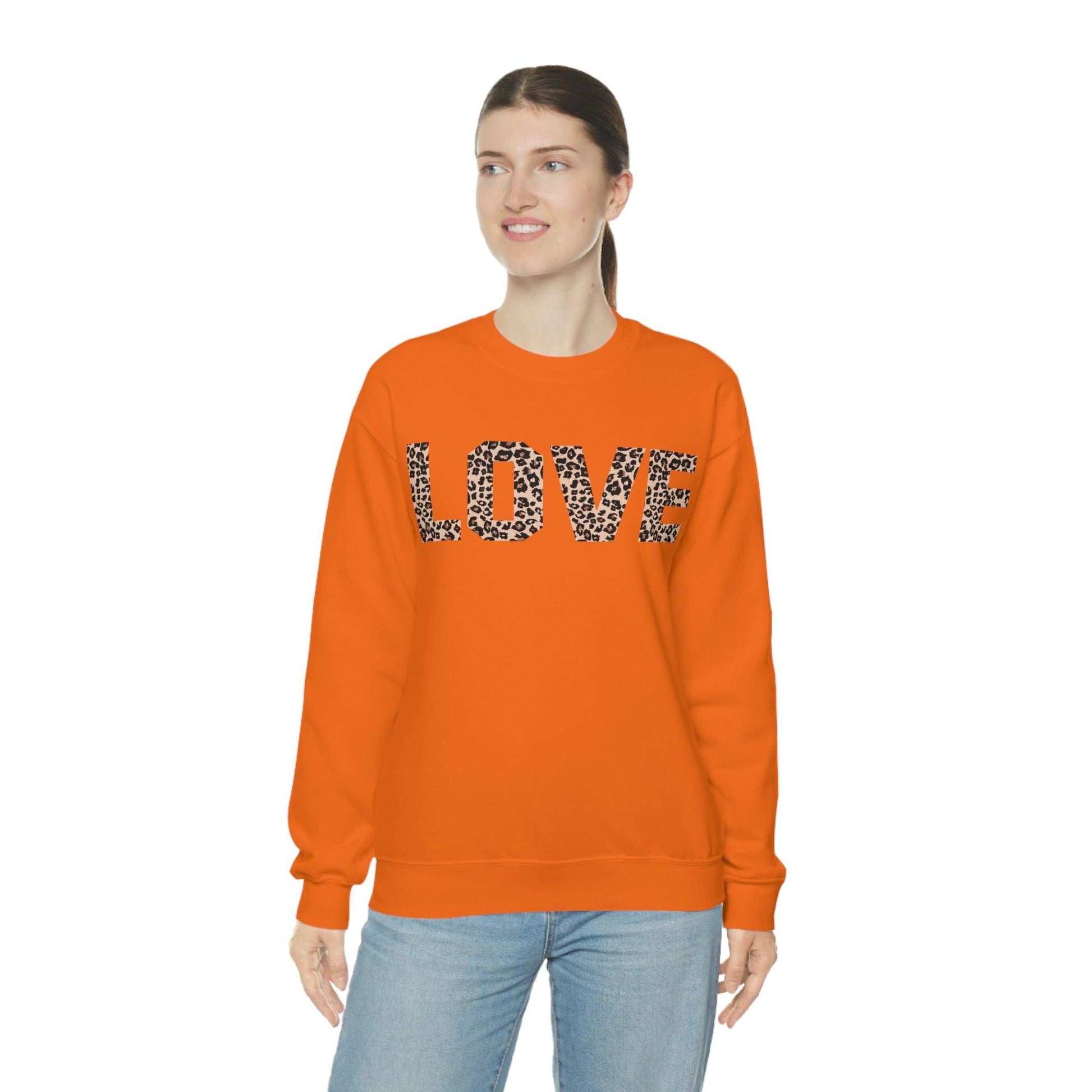 Leopard print love Sweatshirt - Giftsmojo