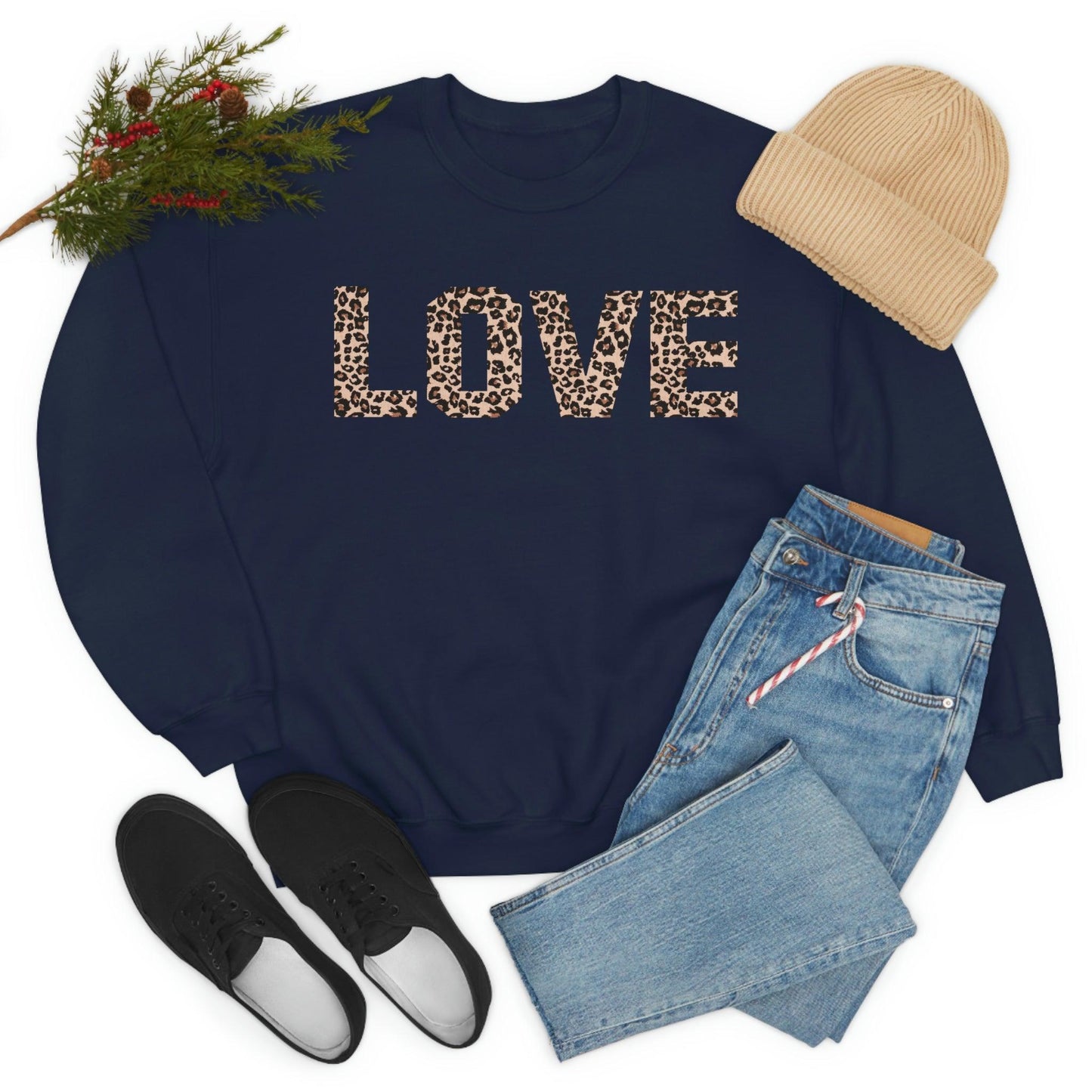 Leopard print love Sweatshirt - Giftsmojo