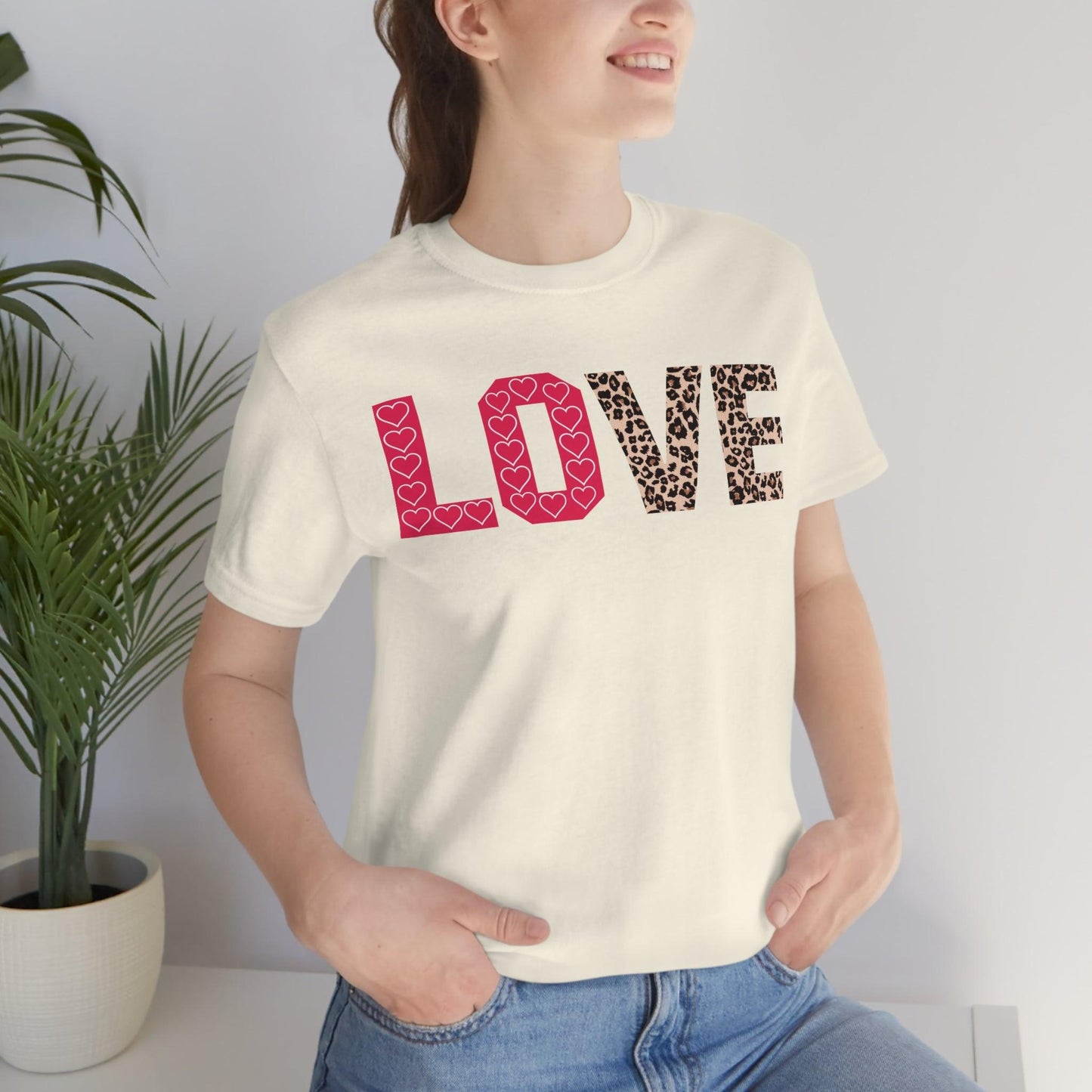 Love Tee - Giftsmojo