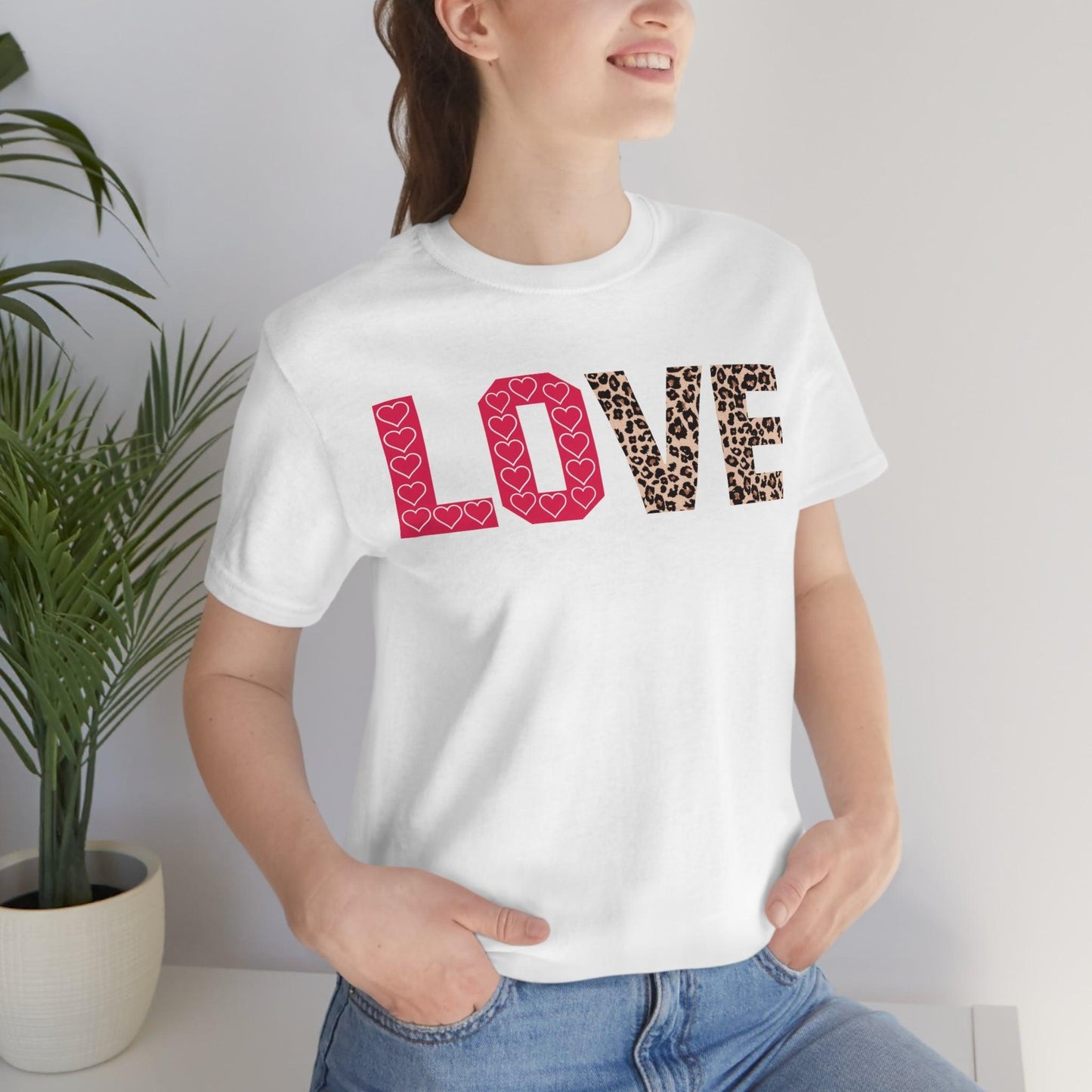 Love Tee - Giftsmojo