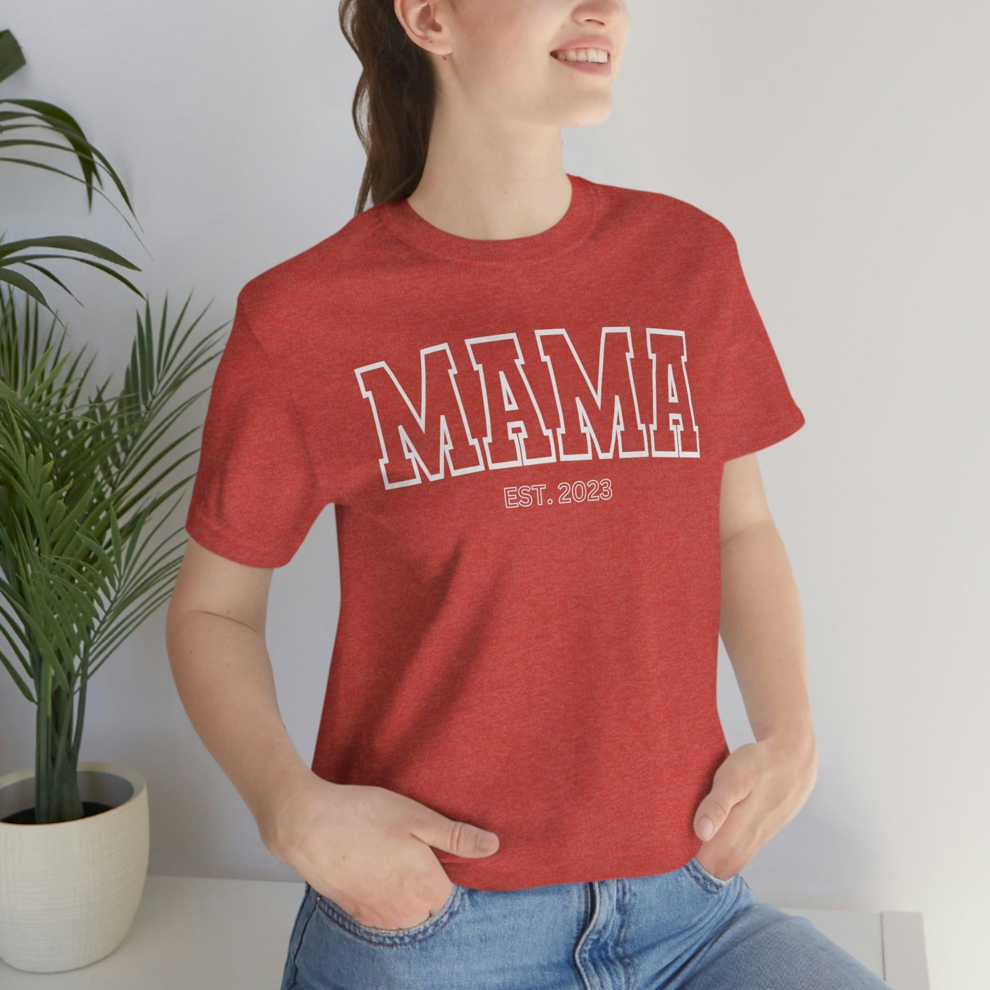 MAMA est 2023 shirt - new mom shirt - baby shower gift - Giftsmojo